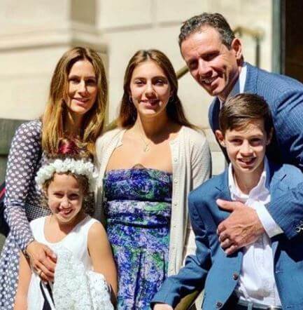 Bella Cuomo with her parents and siblings 